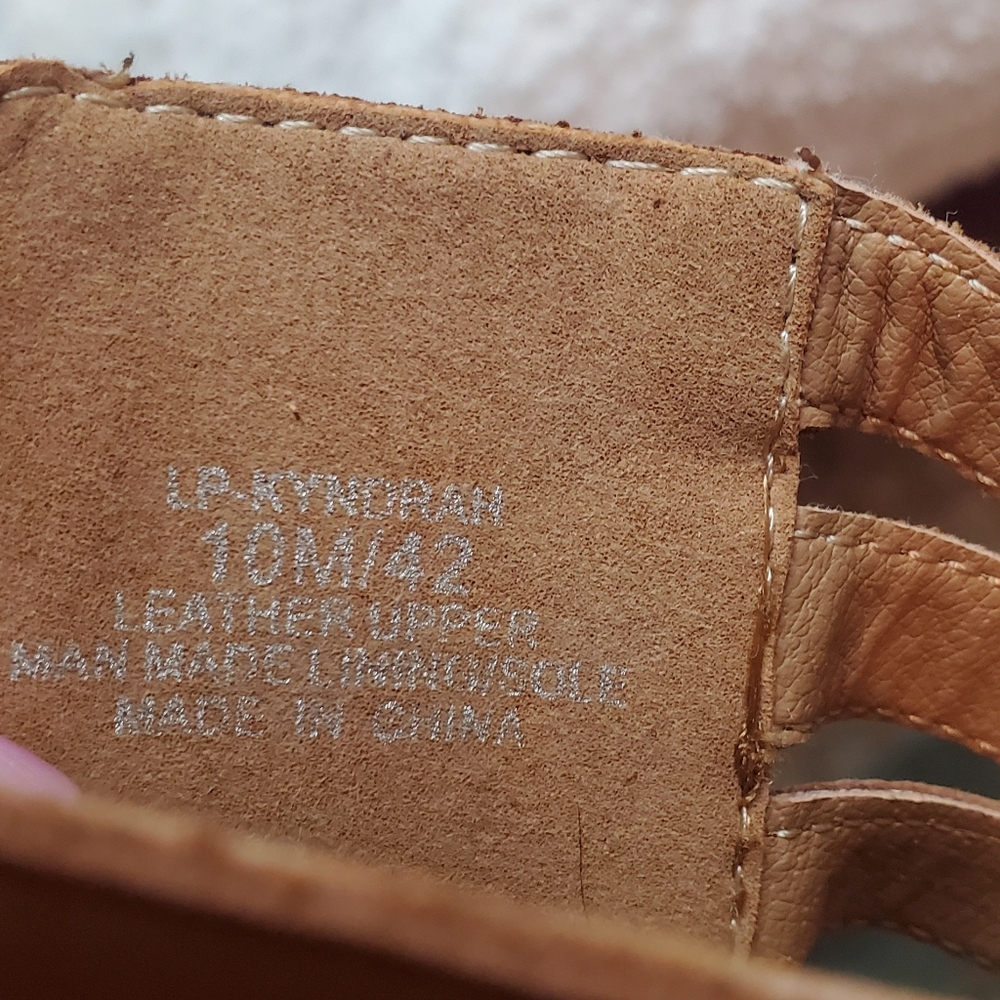 Lucky Brand Women's Brown Strappy Sandals - Picture 8 of 8